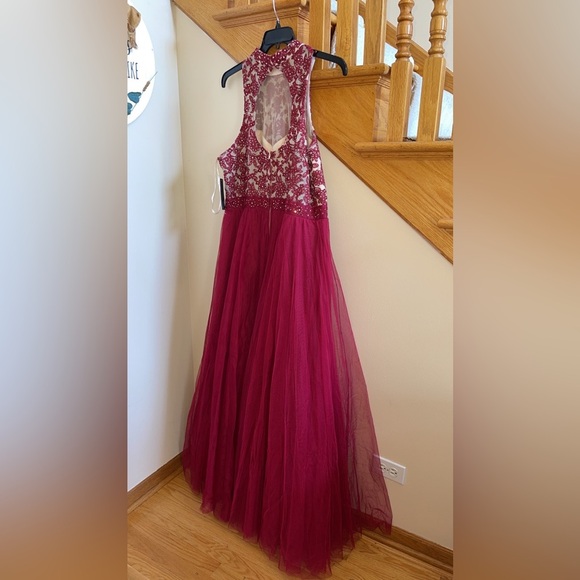 Women’s Formal Dress Plus Size 16W, 18W, 20W CITY STUDIO Sheer Red Fit & Flare - Picture 12 of 16